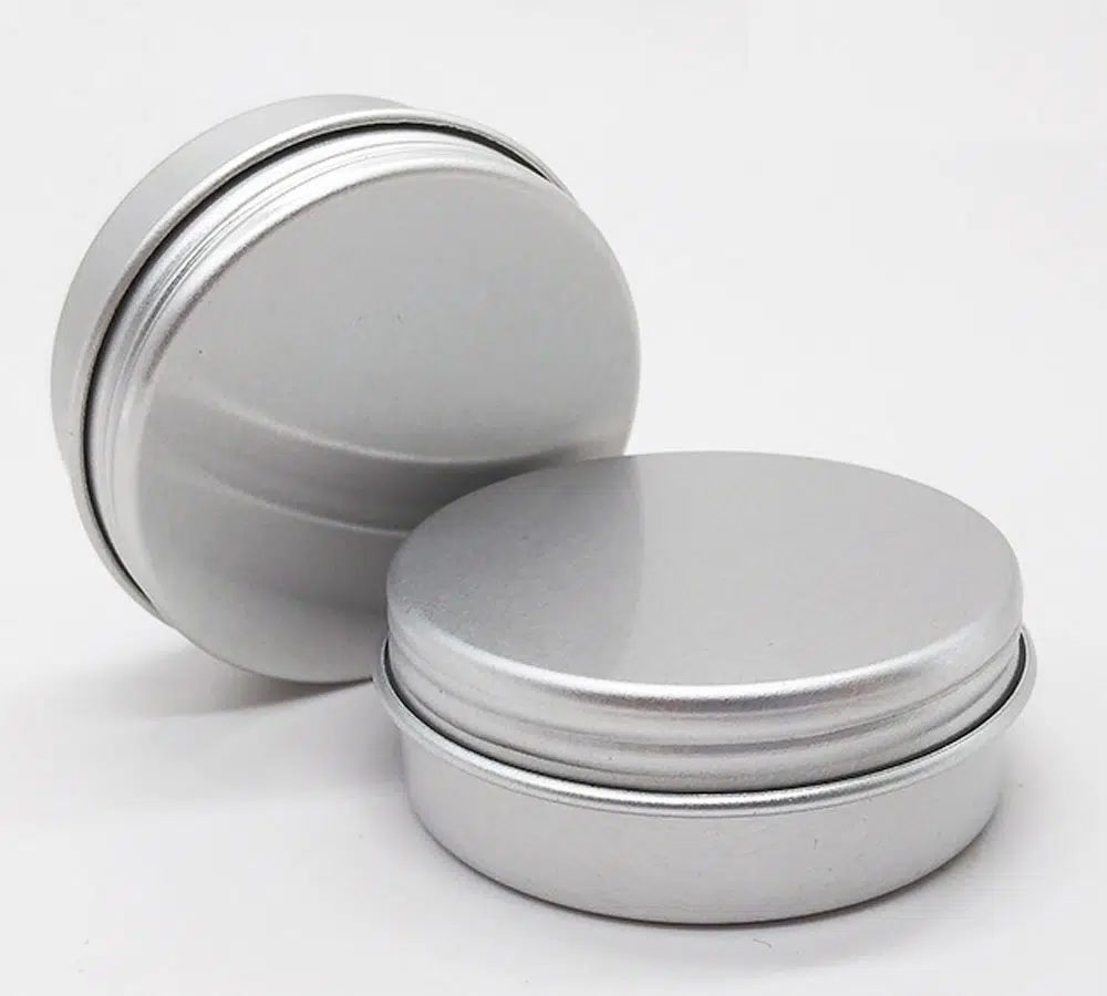 Aluminum tins are offered as one of the great packaging solutions for every kind. Aluminum can be a very good choice for packaging products because it is environment-friendly, lightweight (making the tin box easy to carry around), durable as a sturdy material, recyclable, rustproof (ensuring long-lasting use), non-reactive with the filling products (ensuring the contents of the metal box are not affected), and easily customizable, which can be customized with different designs, colors, and finishes to fit your preference.