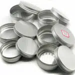 Aluminum tins are offered as one of the great packaging solutions for every kind. Aluminum can be a very good choice for packaging products because it is environment-friendly, lightweight (making the tin box easy to carry around), durable as a sturdy material, recyclable, rustproof (ensuring long-lasting use), non-reactive with the filling products (ensuring the contents of the metal box are not affected), and easily customizable, which can be customized with different designs, colors, and finishes to fit your preference.