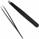 These eyebrow tweezers have a good grip to avoid slipping while plucking, they can be made of both carbon steel and stainless steel; the stainless steel ones are a good choice for durability and are more expensive.