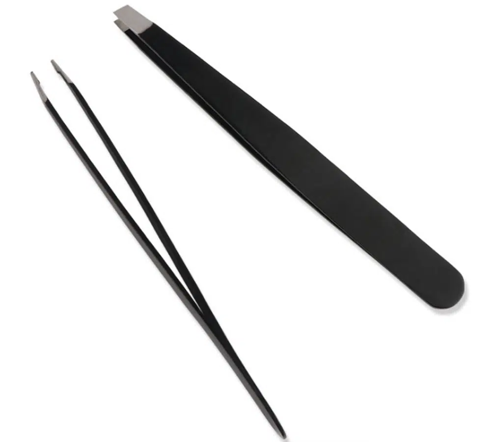 These eyebrow tweezers have a good grip to avoid slipping while plucking, they can be made of both carbon steel and stainless steel; the stainless steel ones are a good choice for durability and are more expensive.