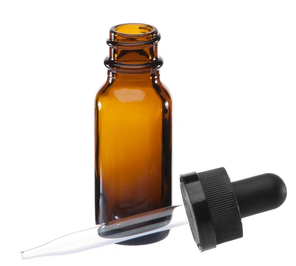 Boston rounds have a rounded shoulder and rounded base, making them popular in personal care packaging but also appropriate for applications in other industries (house care, pharmacy products). The dropper has a glass tube and rubber bulb ideal for dispensing essential oils, skincare, and chemical products.